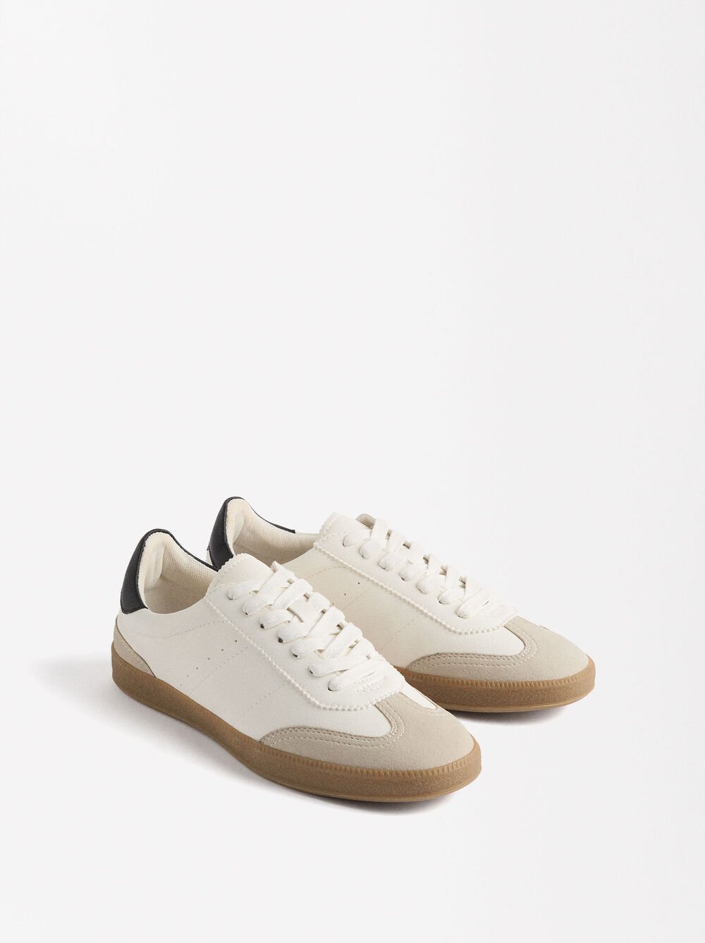 Sapatilhas contraste