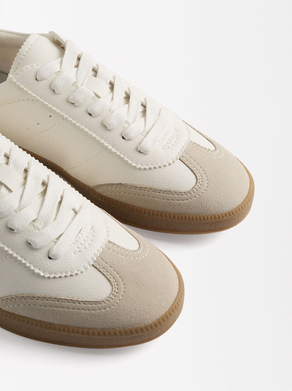 Sapatilhas contraste