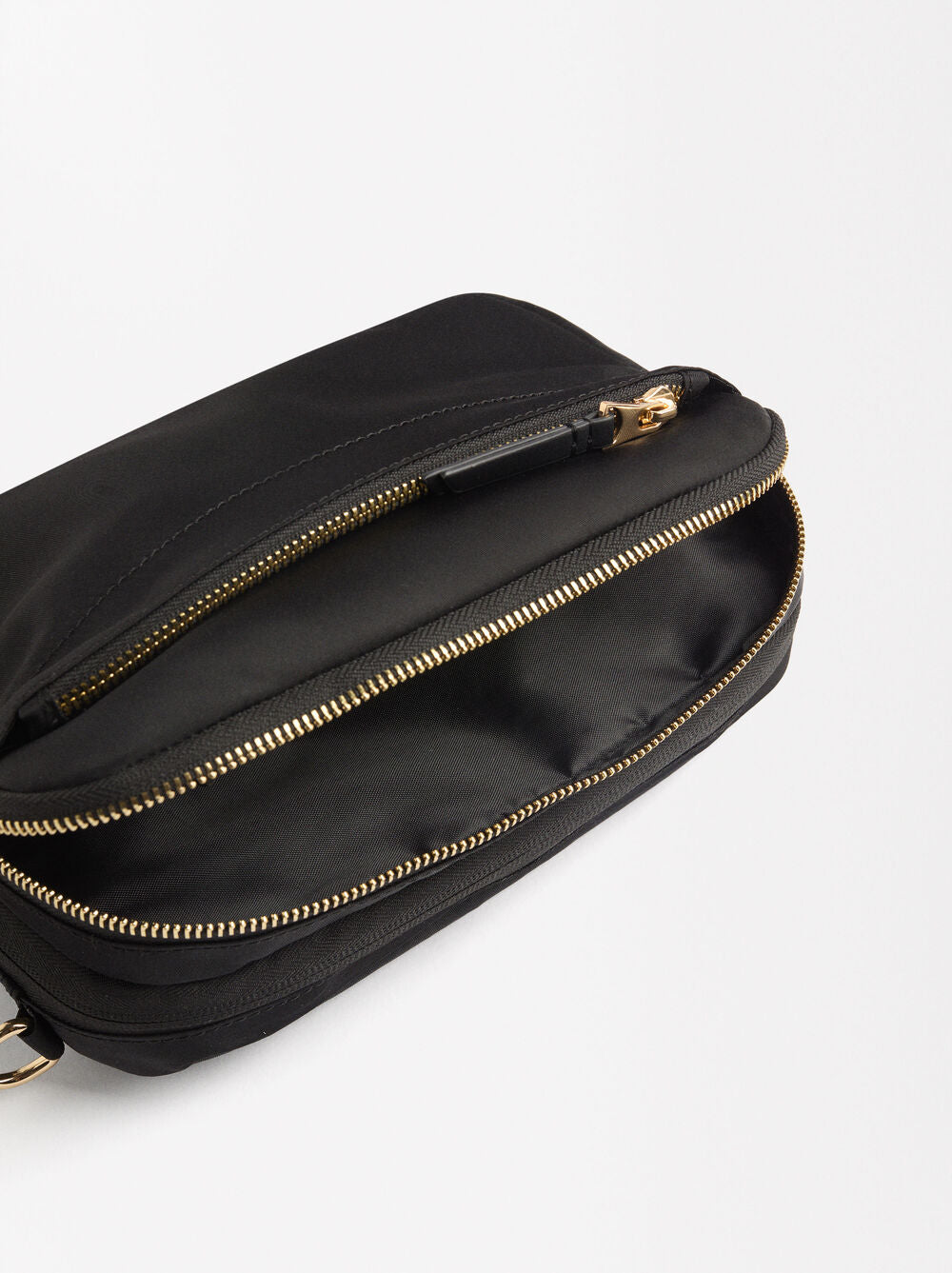 Mochila conversível mala tiracolo