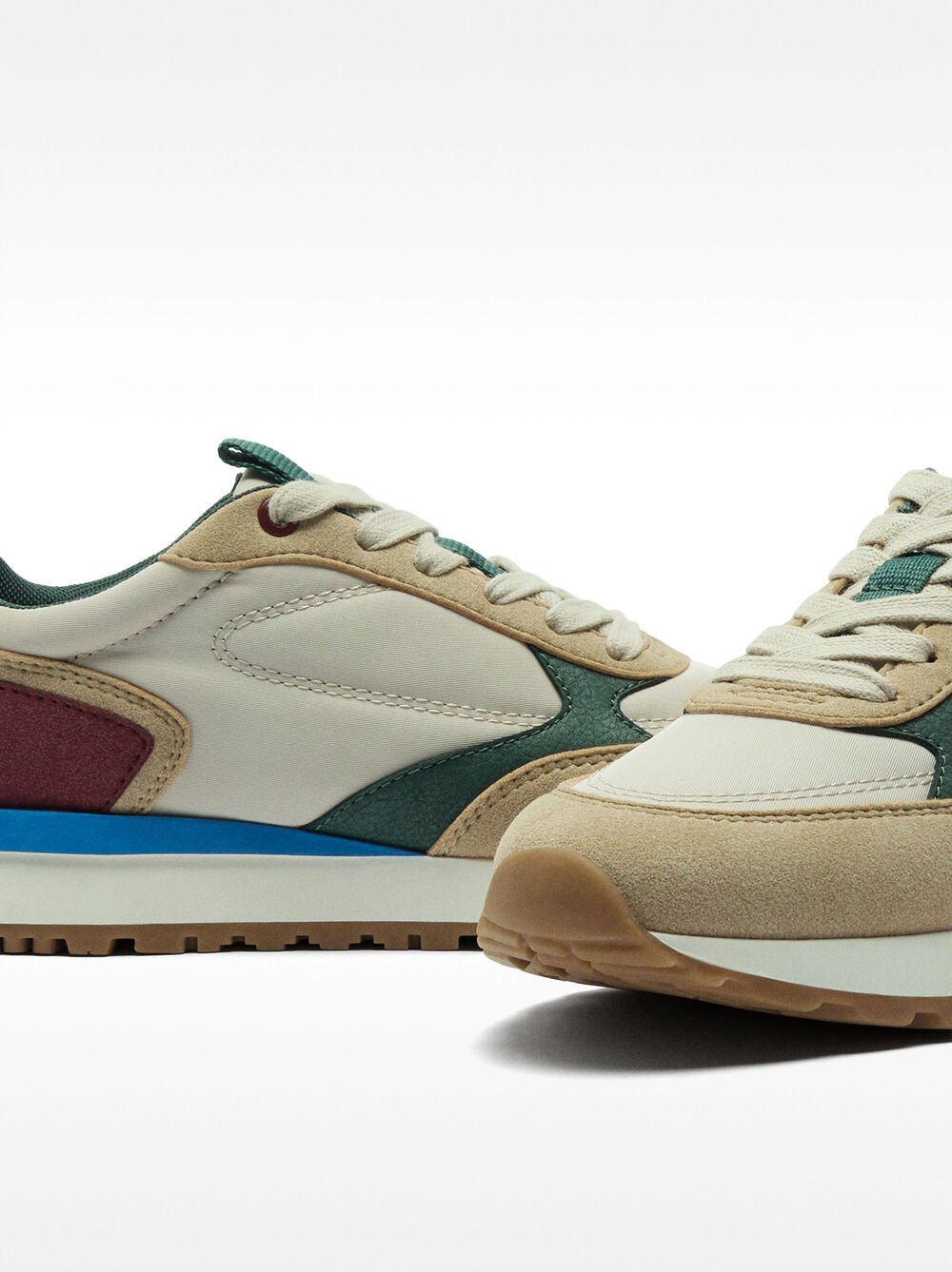 Sapatilhas contraste multicor