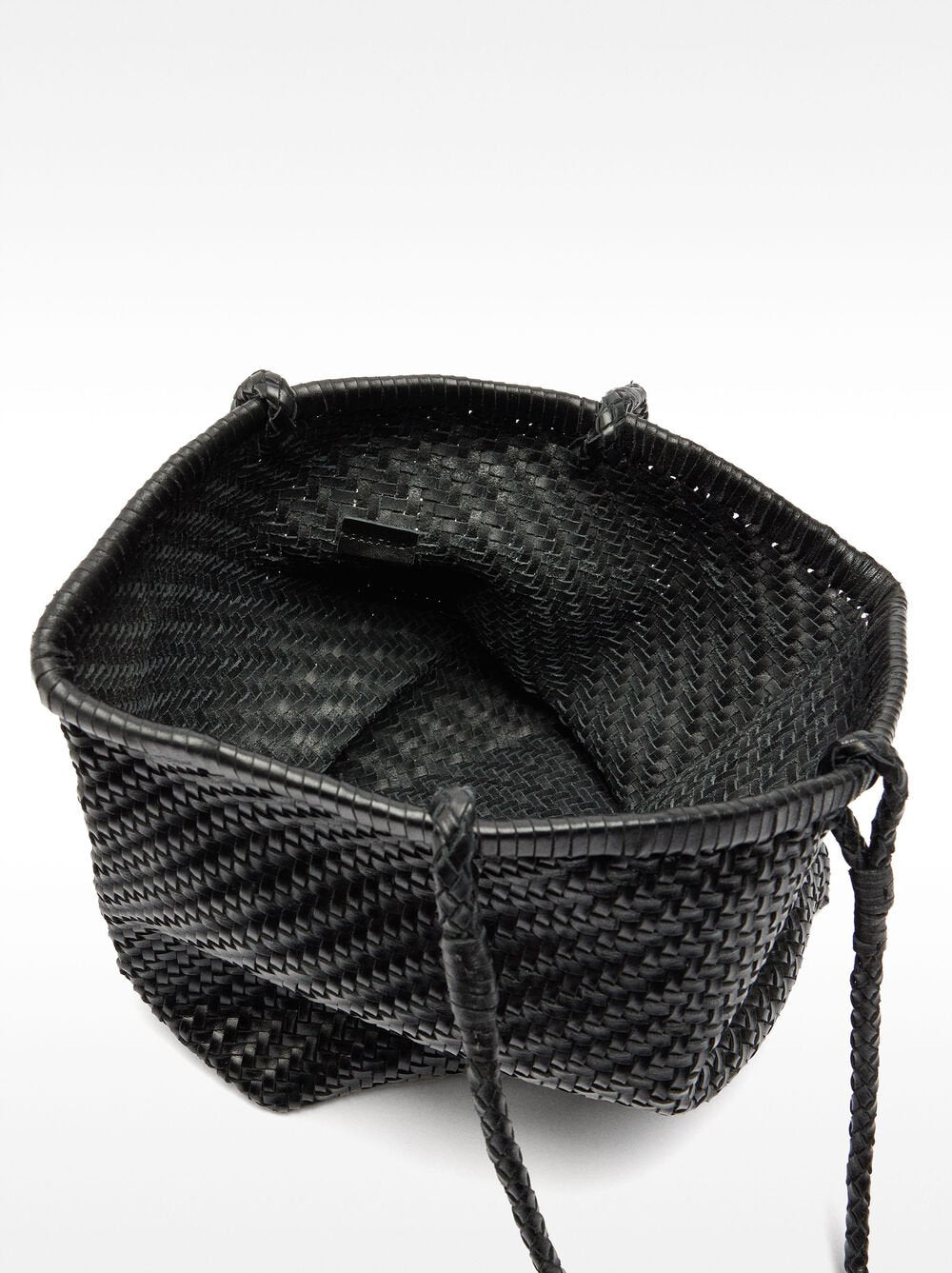 Mala shopper de pele entrançada