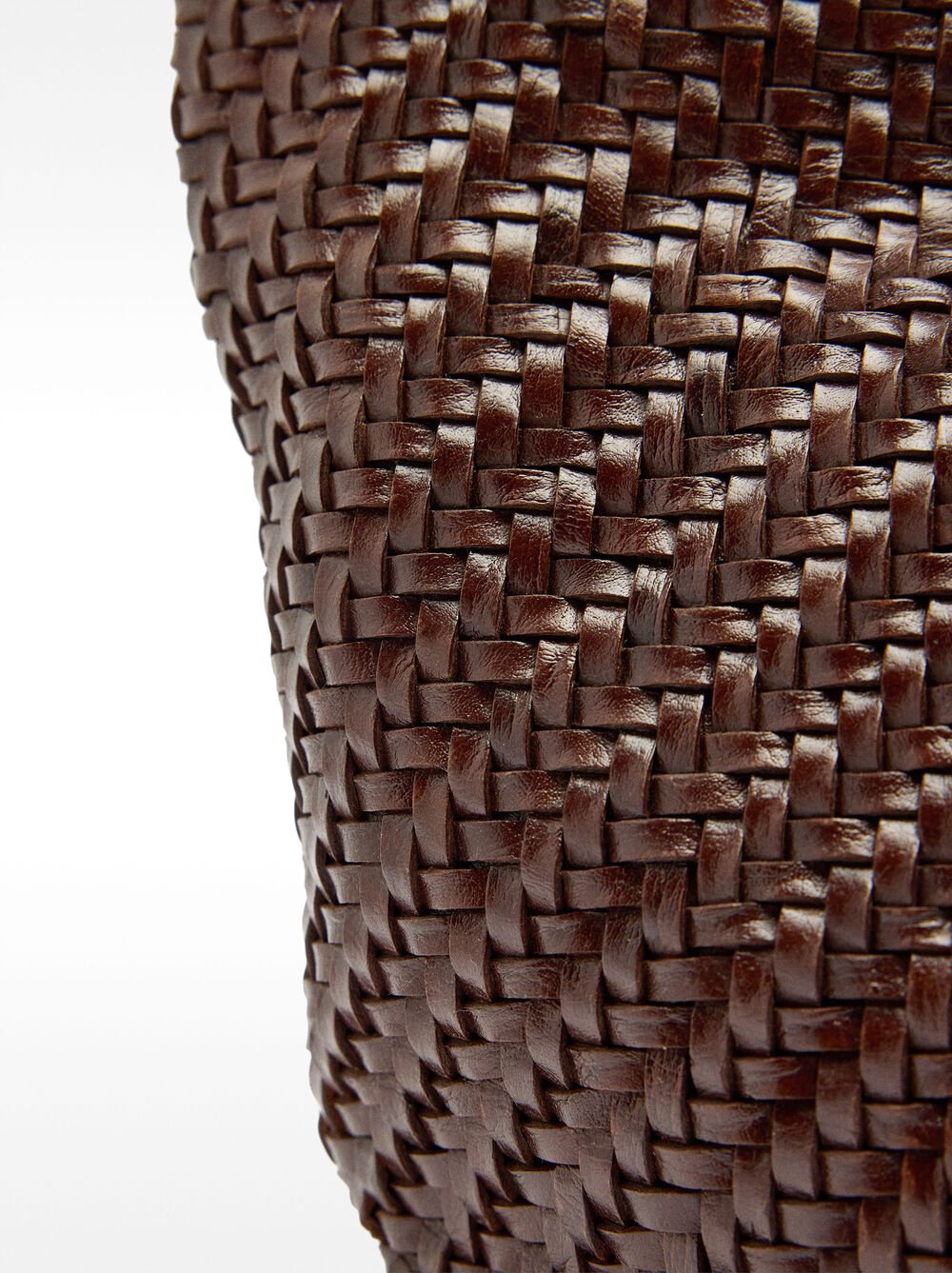 Mala shopper de pele entrançada