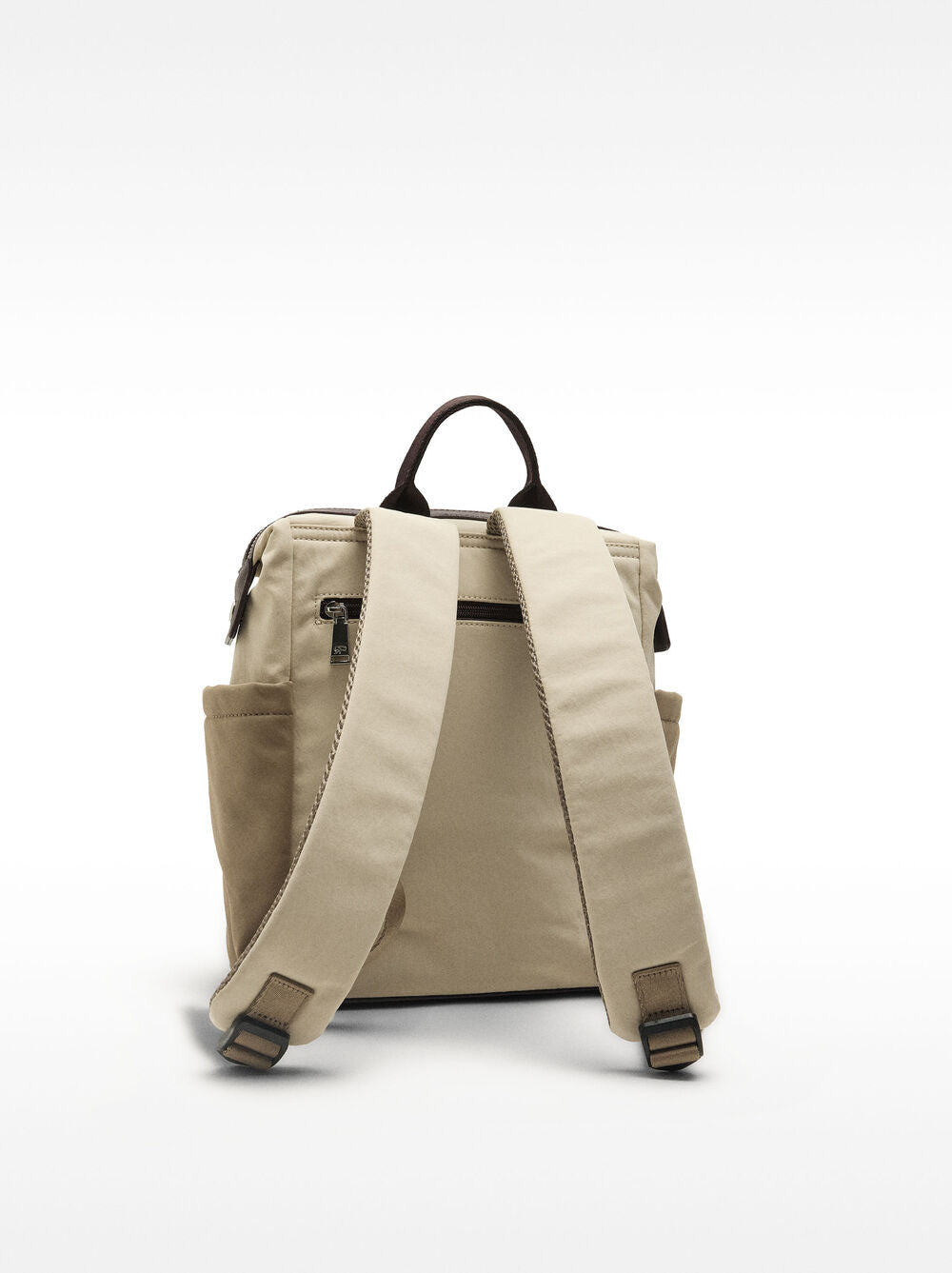 Mochila de nylon com penduro