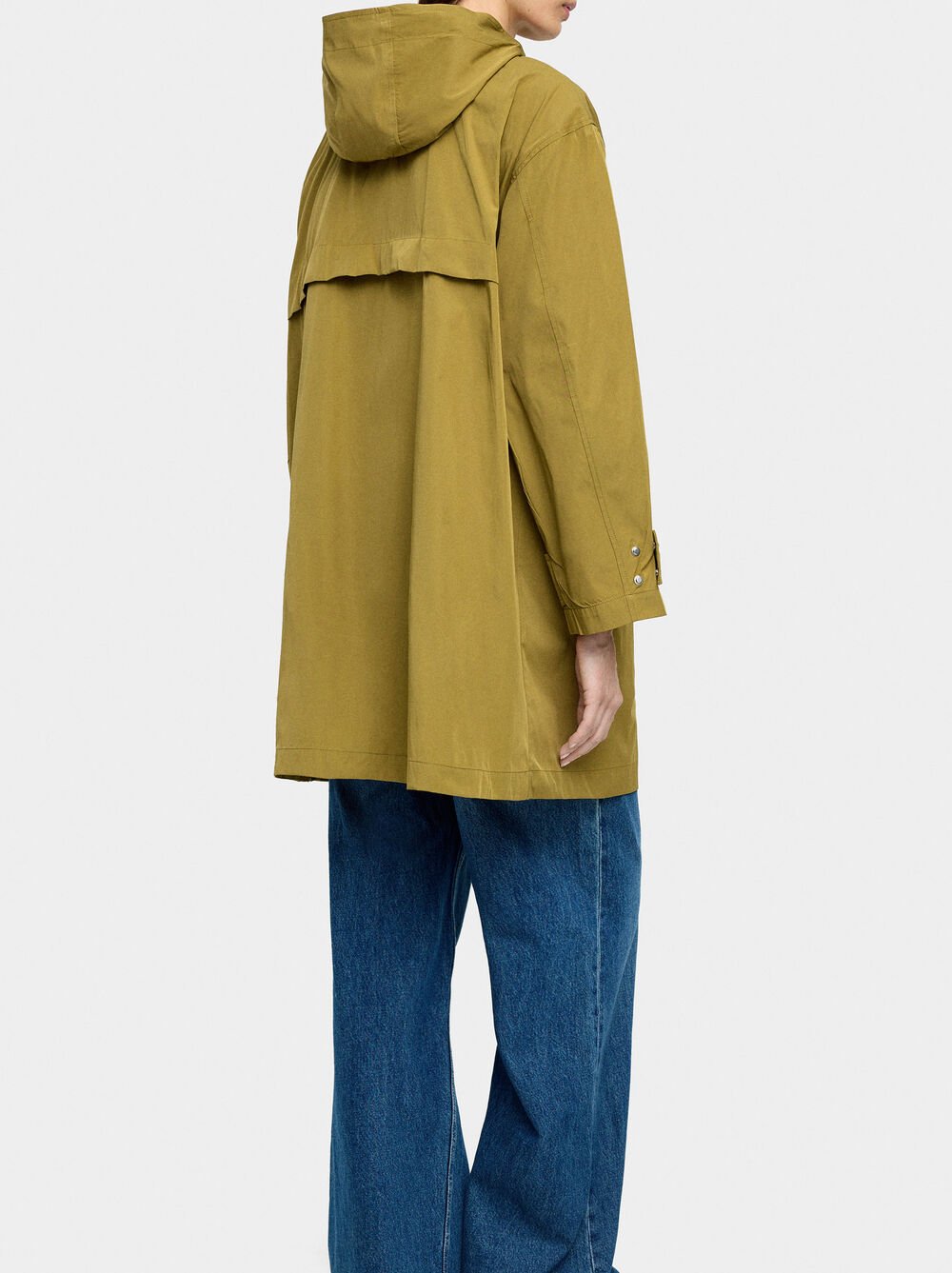 Parka leve com capuz