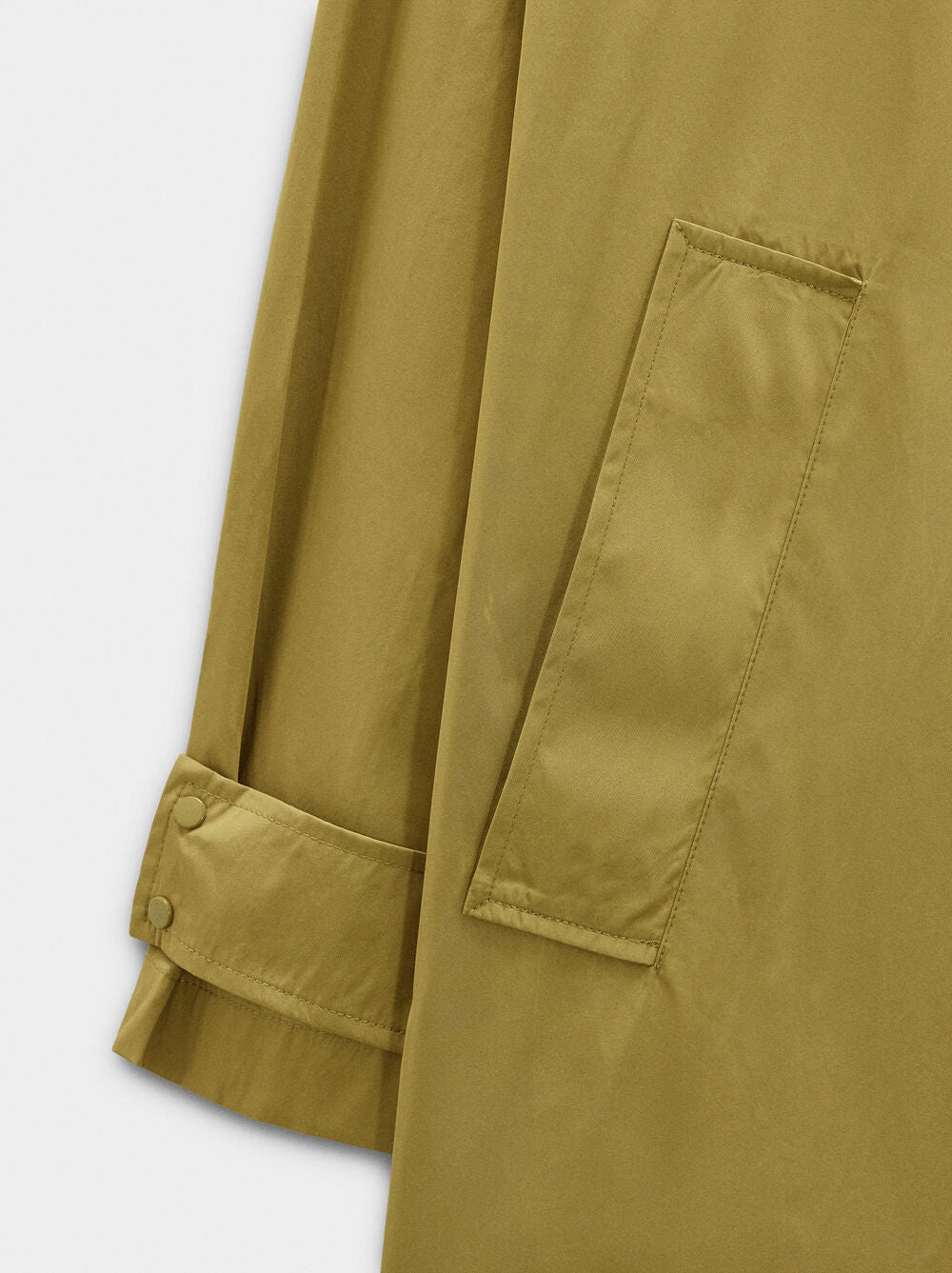 Parka leve com capuz