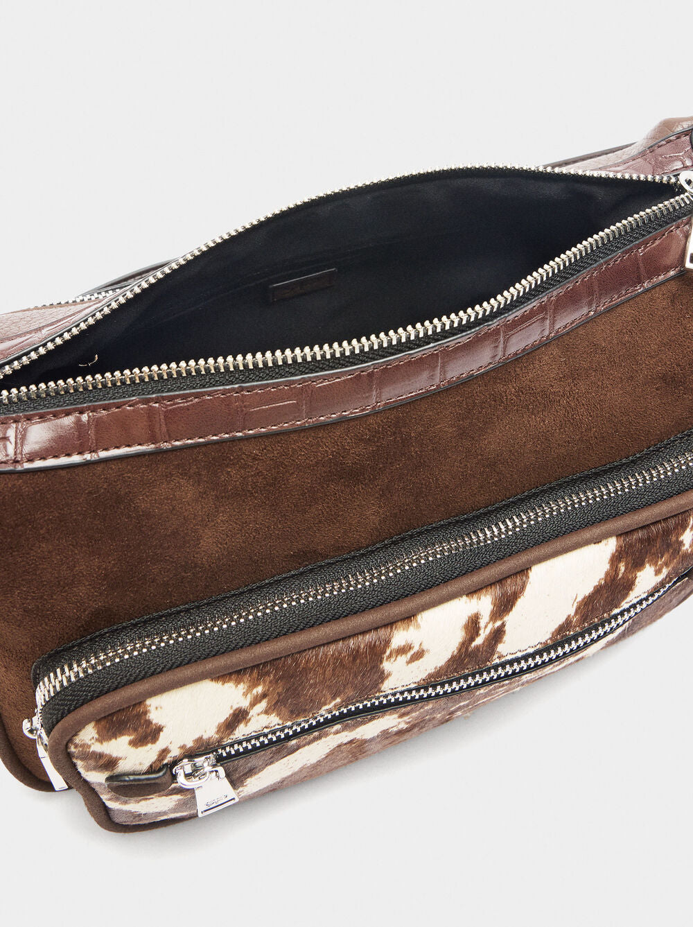 Mala tiracolo com pele