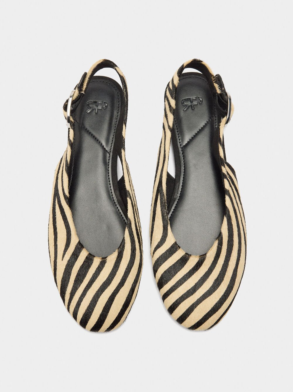 Sabrinas de pele tipo mules