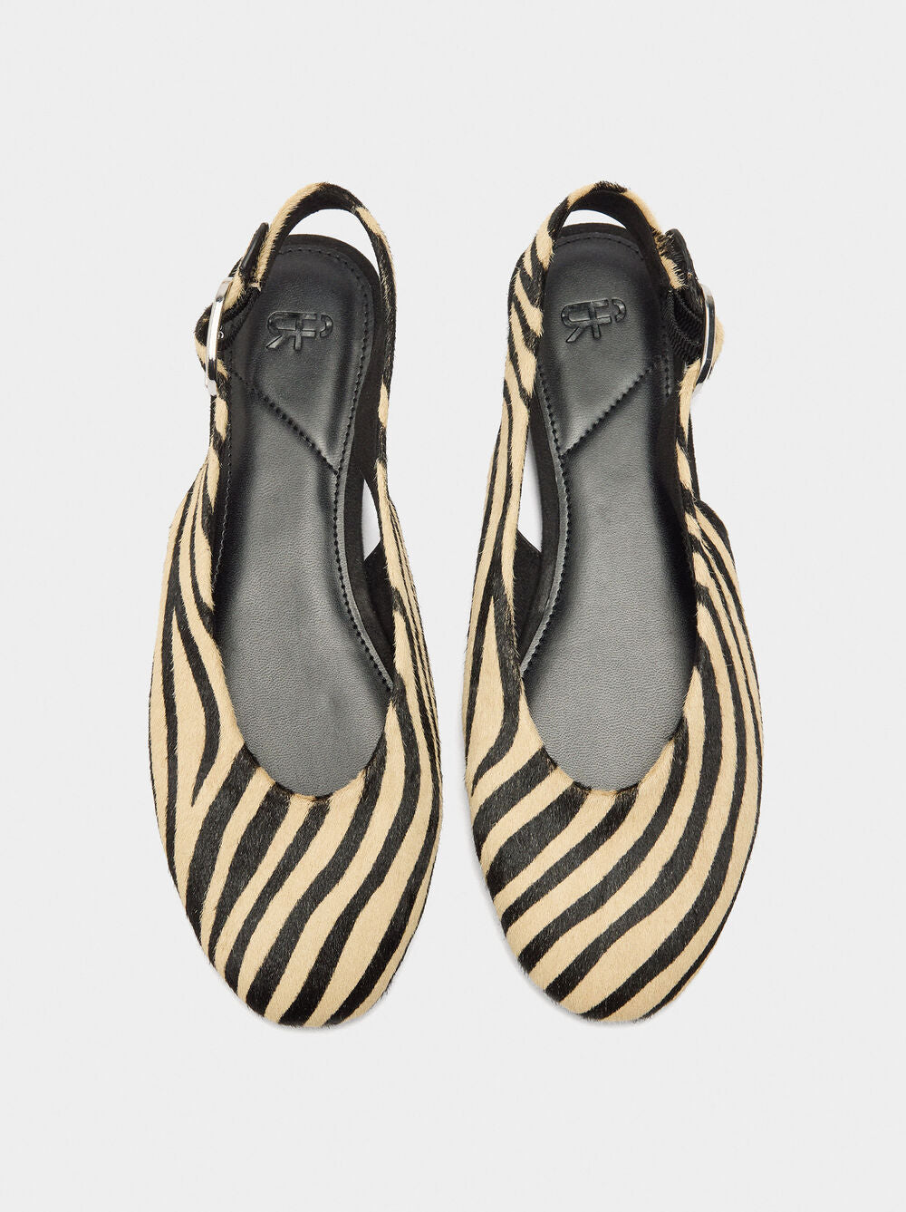 Sabrinas de pele tipo mules