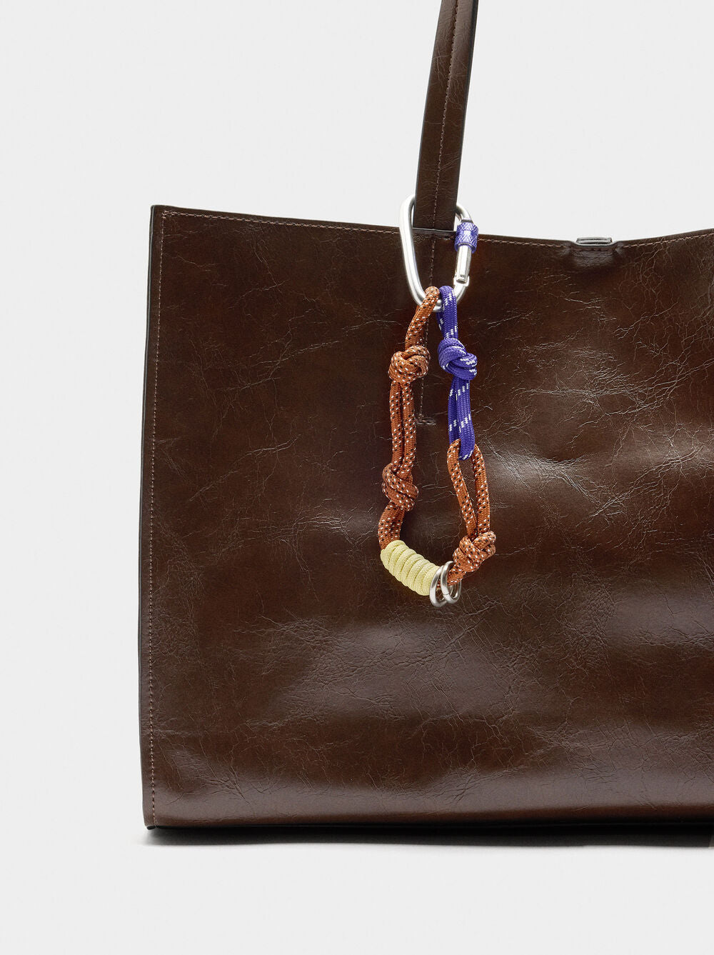 Mala shopper com penduro