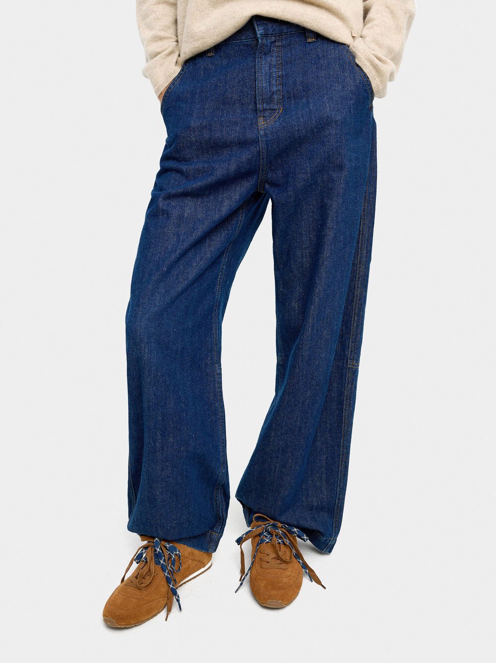 Sapatilhas de pele monocromática