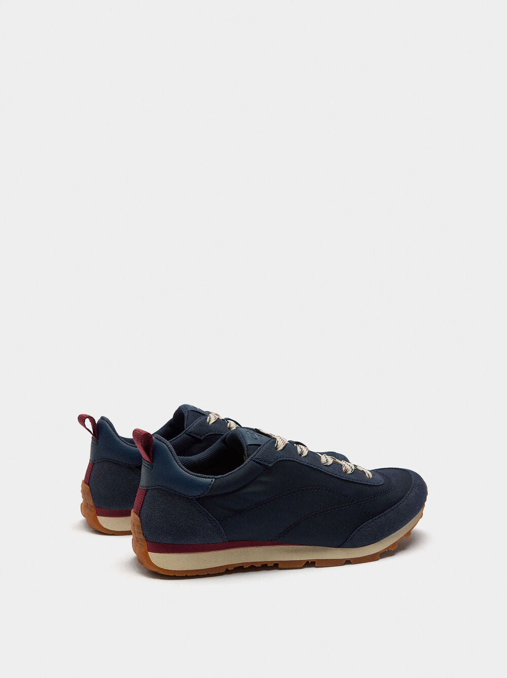 Sapatilhas contraste