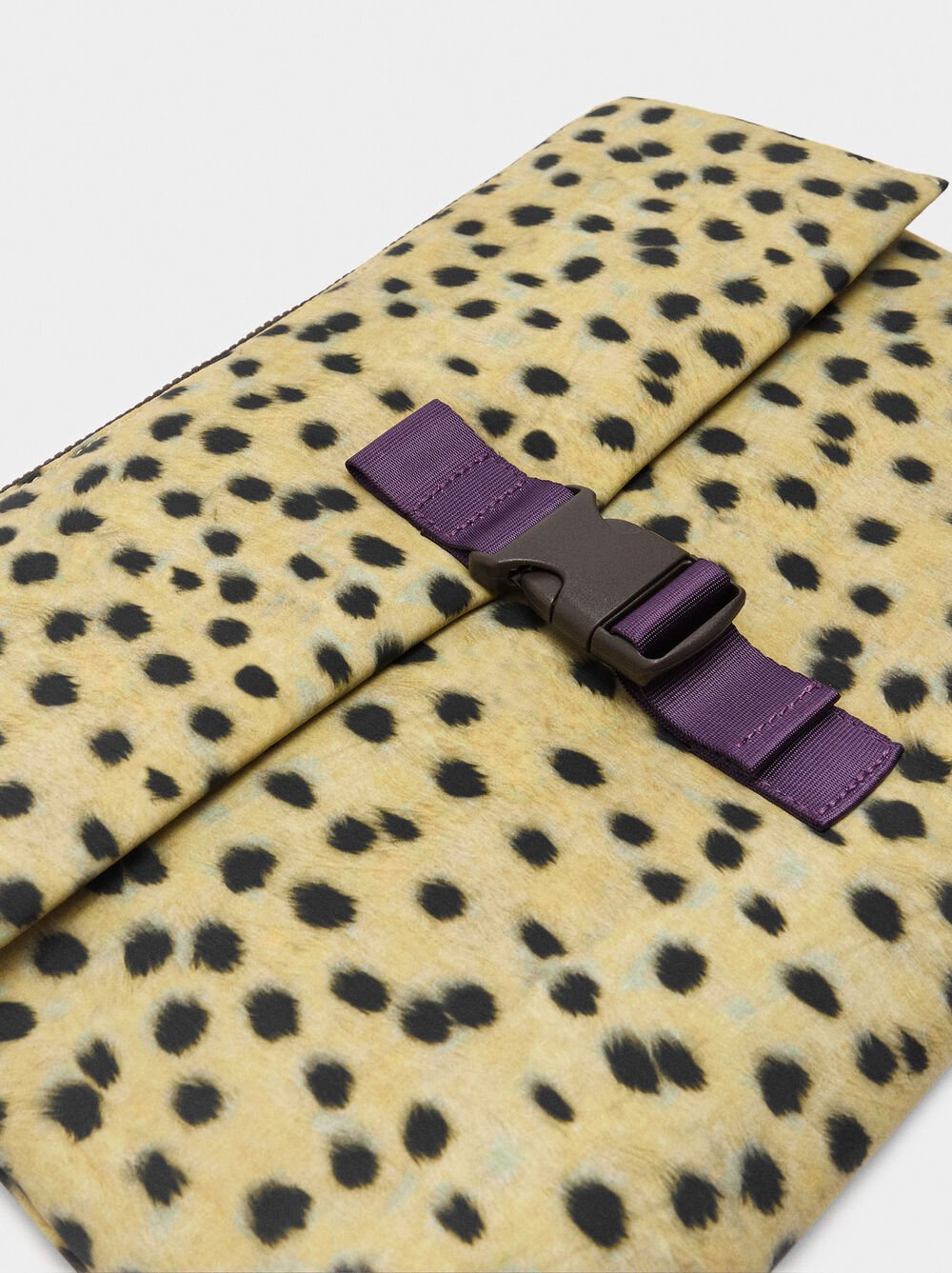 Capa para portátil de nylon estampado animal 13"