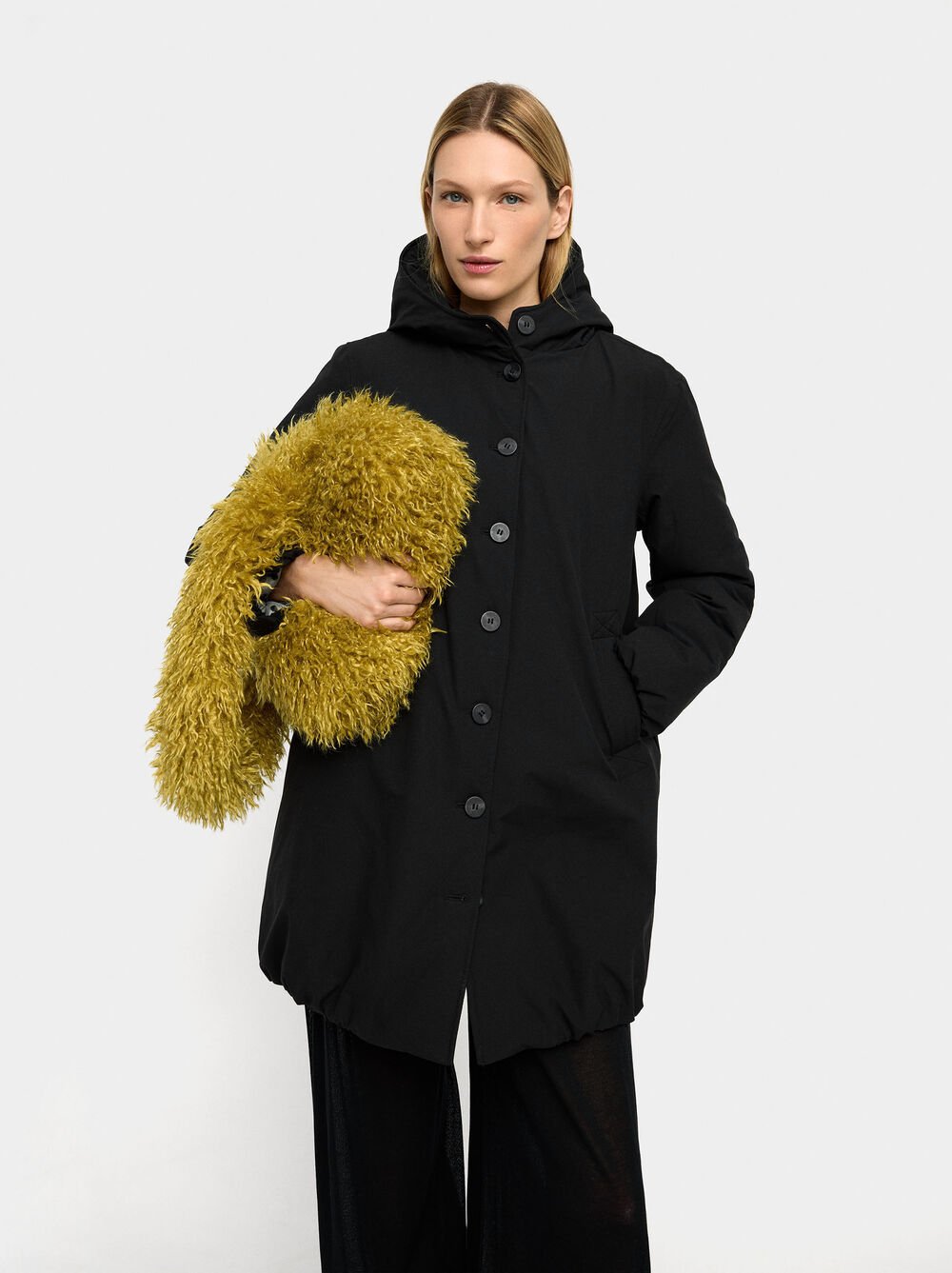 Casaco acolchoado com capuz