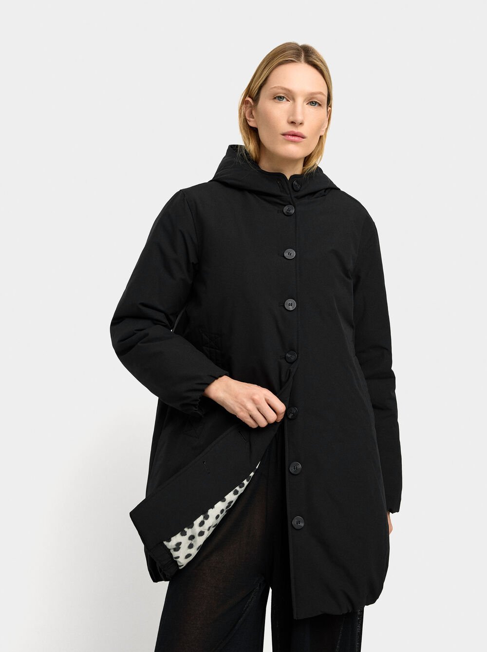 Casaco acolchoado com capuz