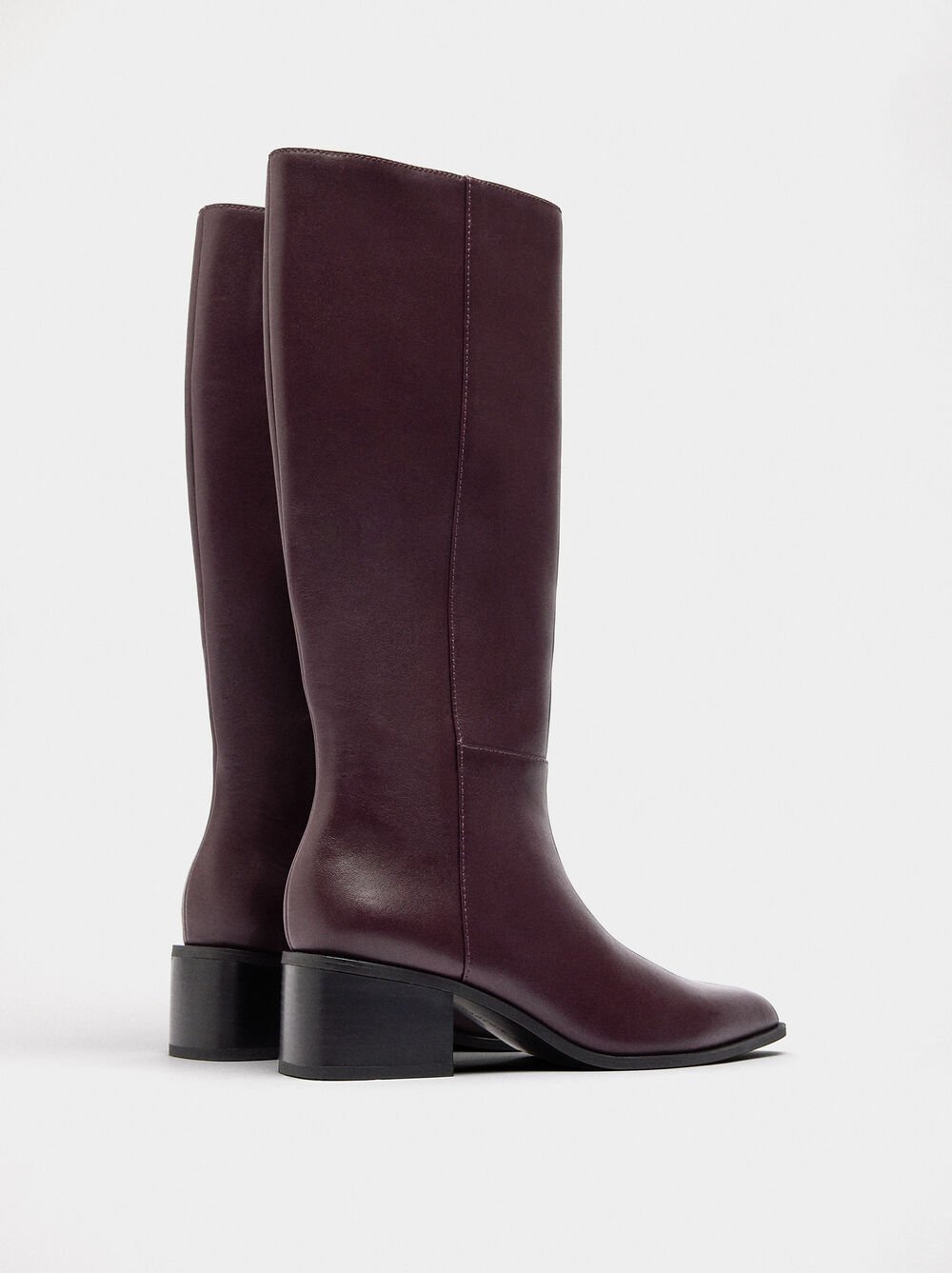 Botas de pele tacão largo