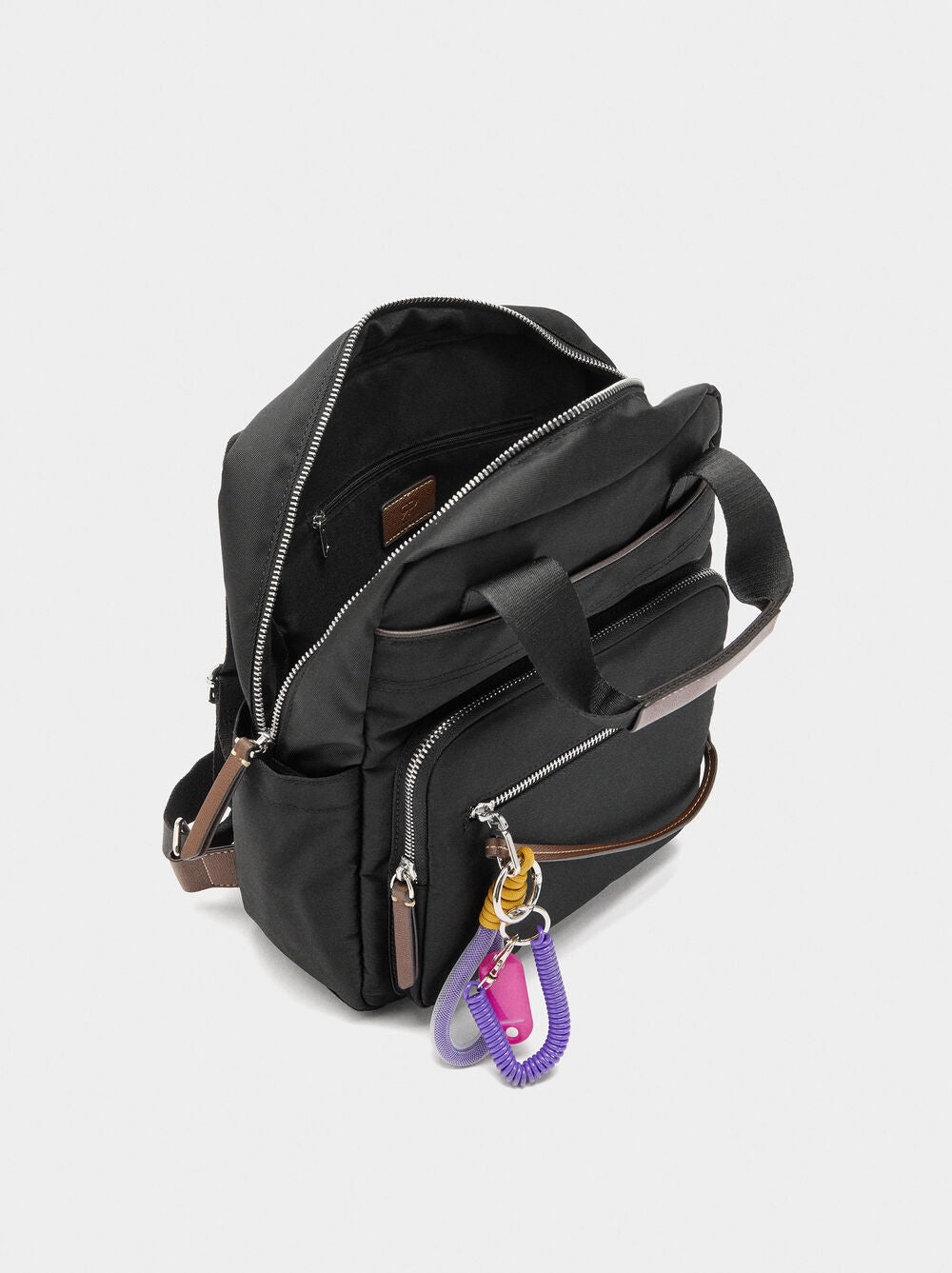 Mochila de nylon com penduro