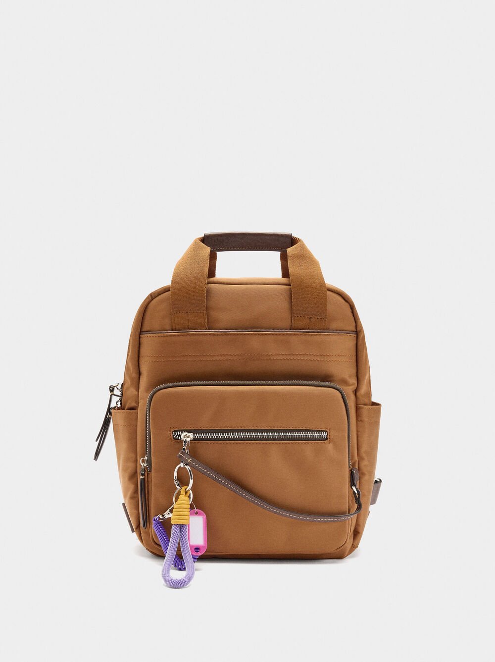 Mochila de nylon com penduro