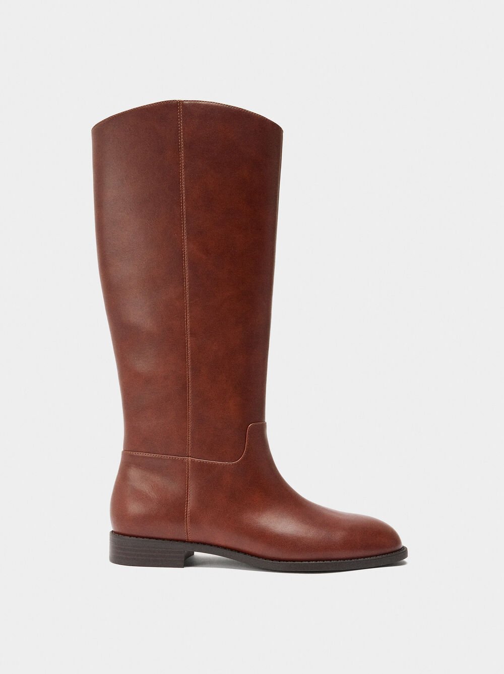 Botas de cano alto tacão baixo