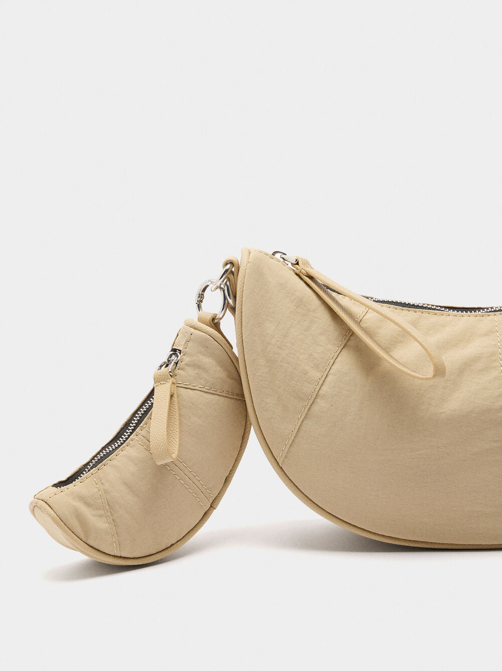 Mala tiracolo de nylon