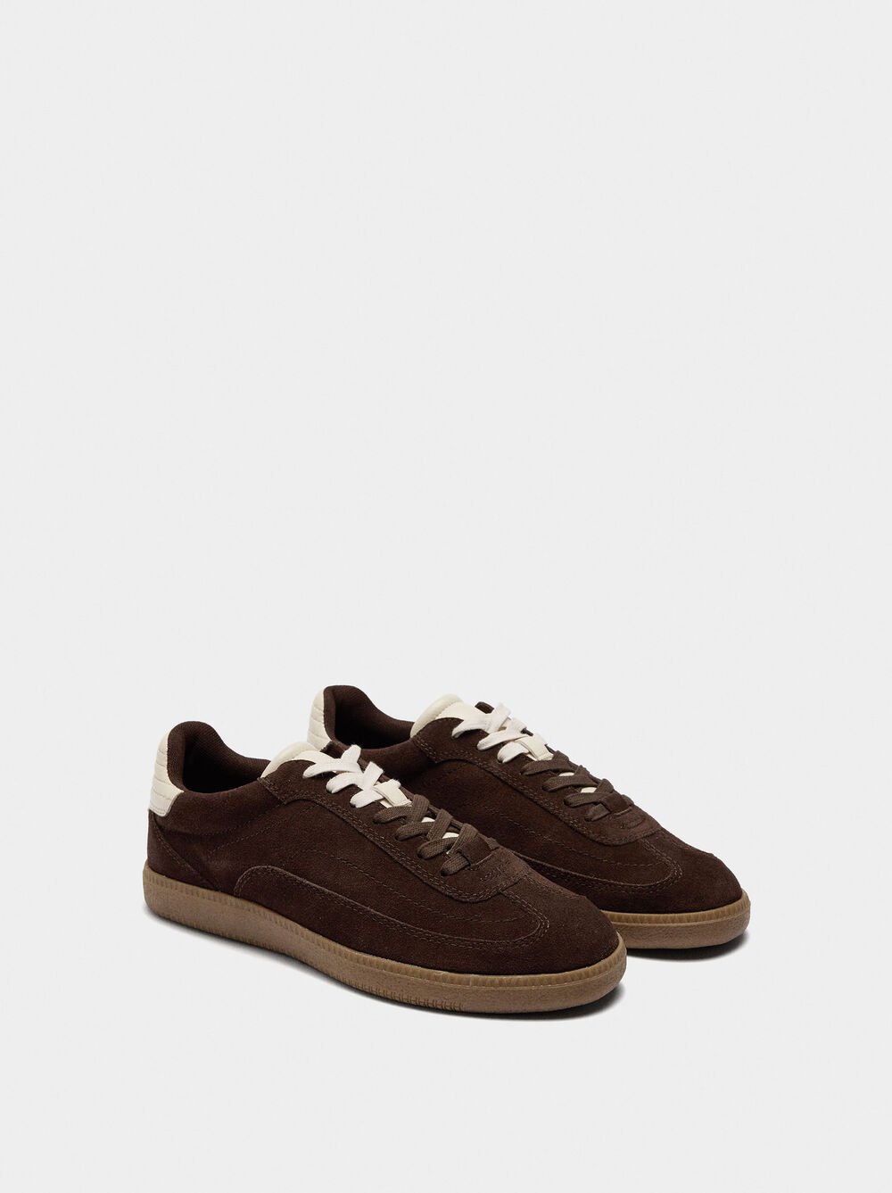 Sapatilhas de pele contraste