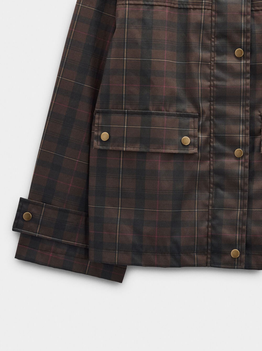 Casaco aos quadrados gola contraste