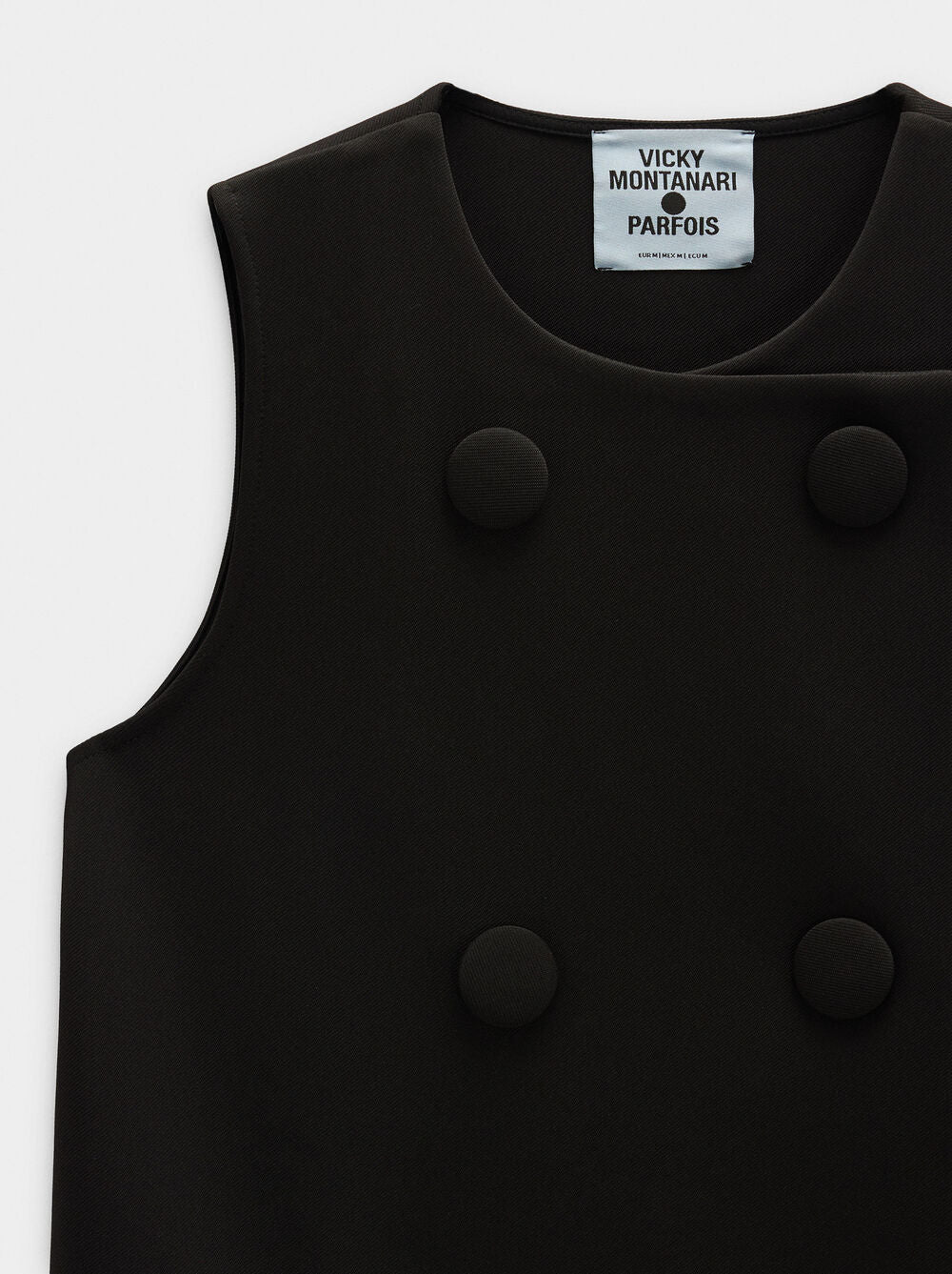 Vestido curto com botões