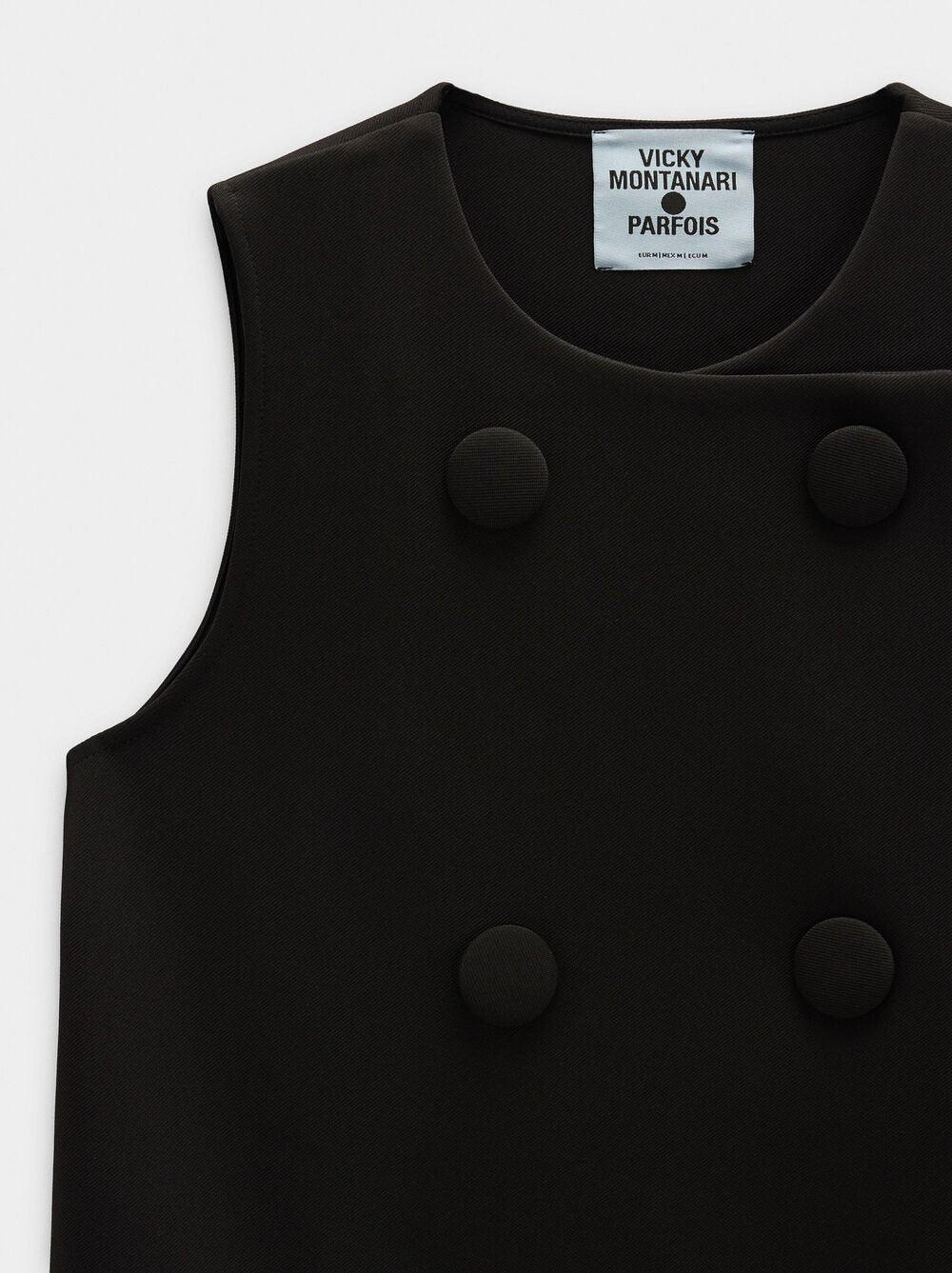 Vestido curto com botões