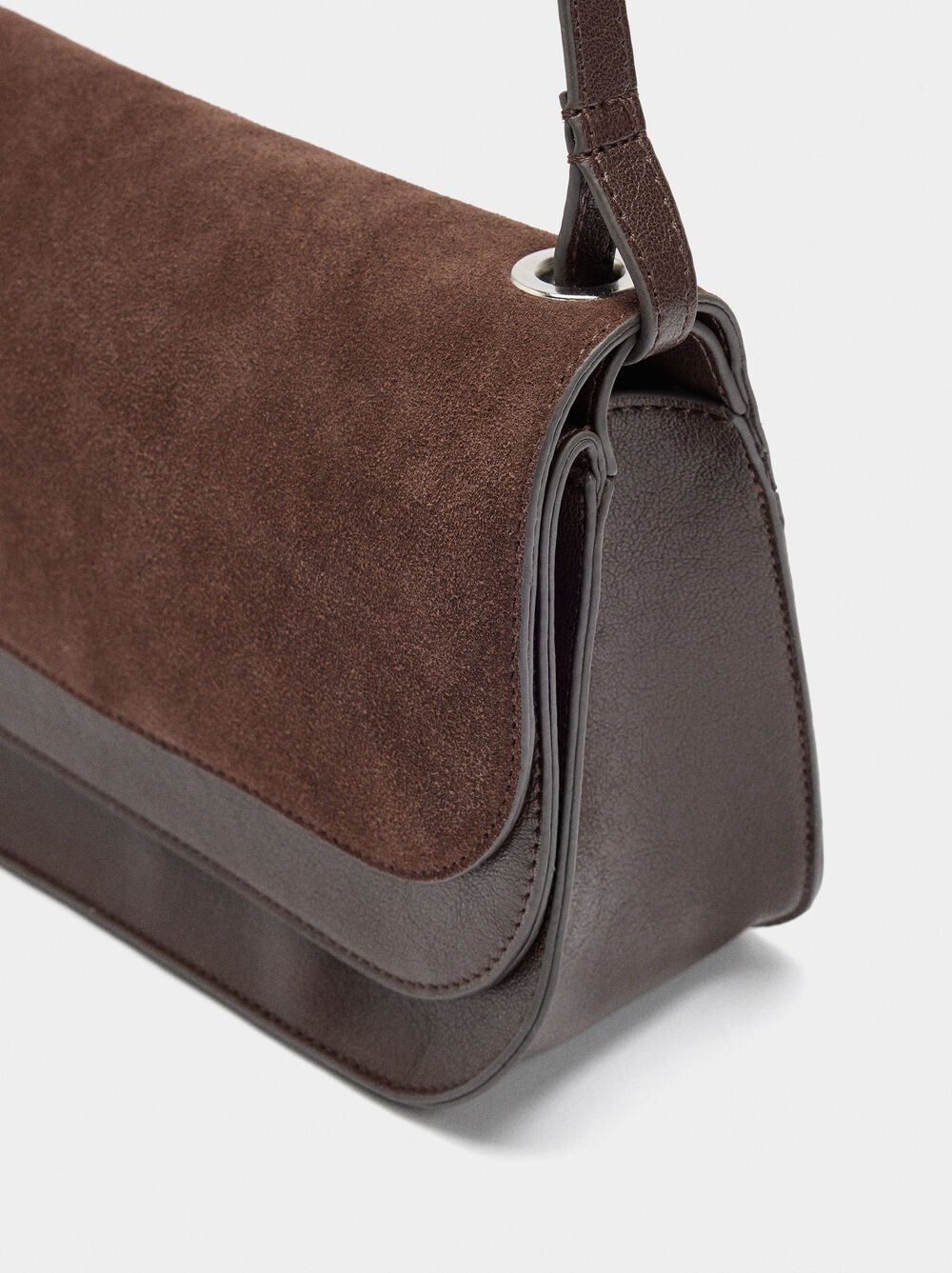 Mala tiracolo com aba dupla