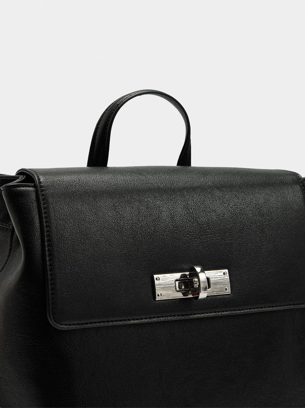 Mochila com fecho giratório