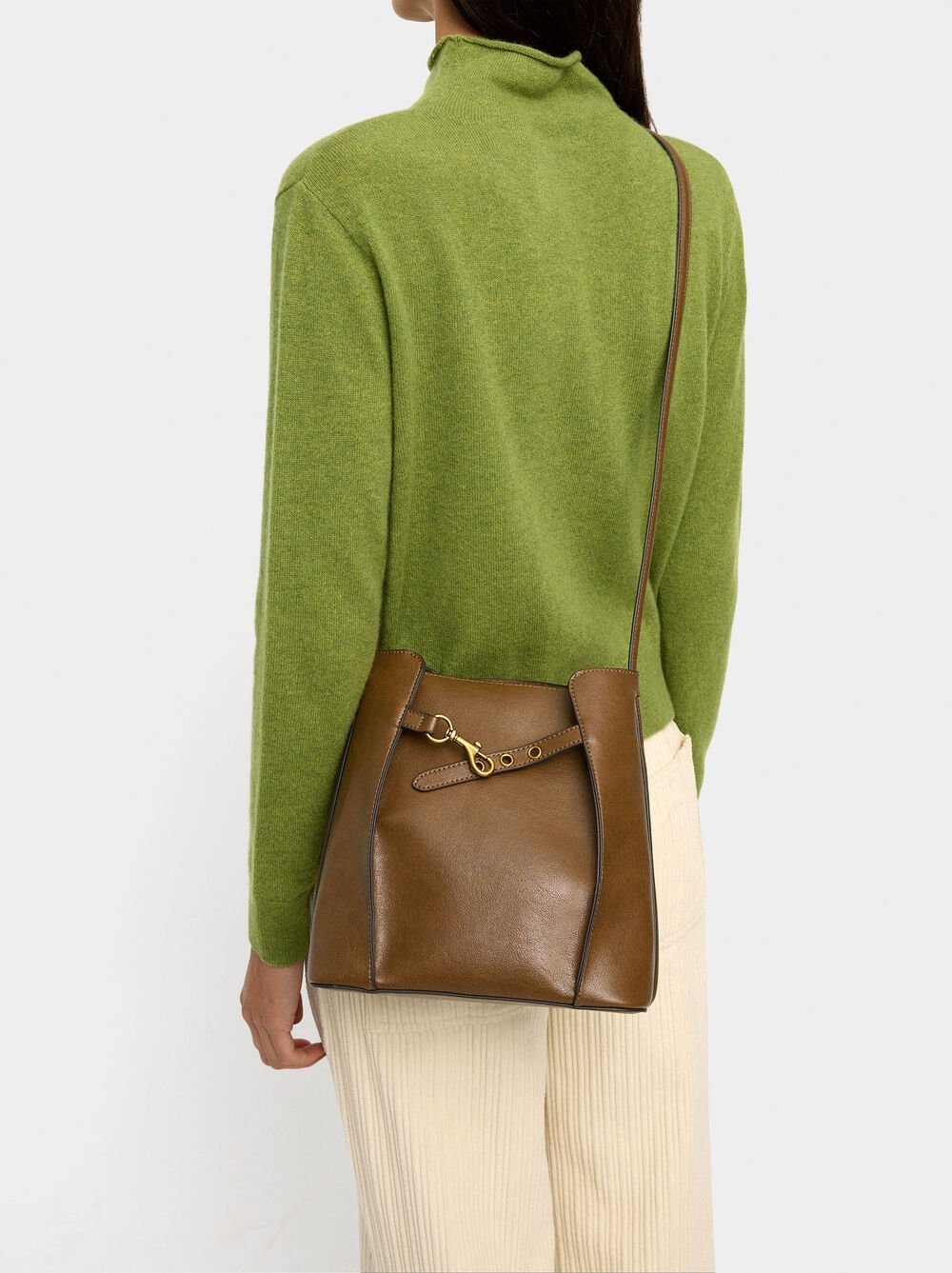 Mala bucket com dobras laterais