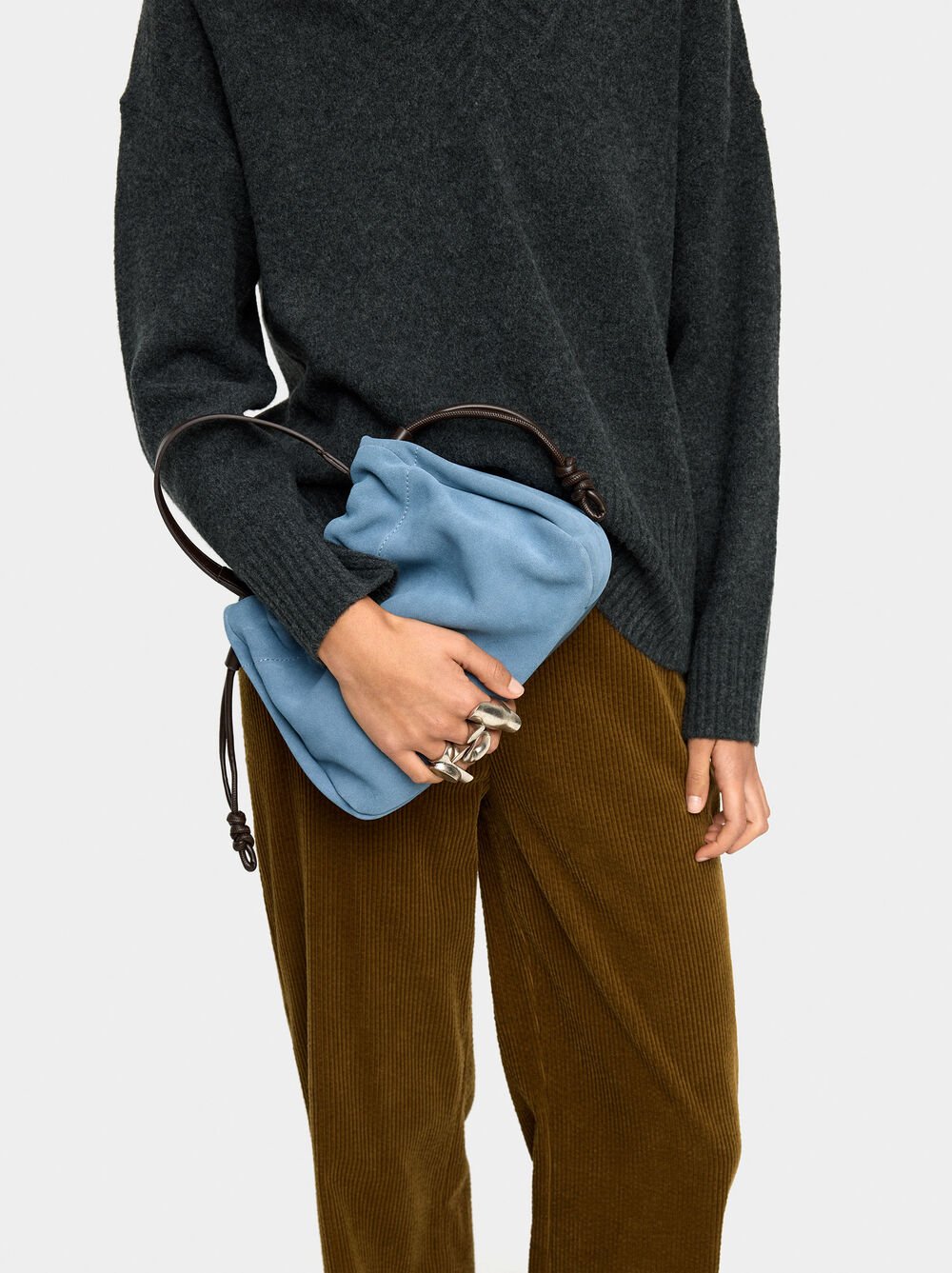 Mala de mão com pele camurça