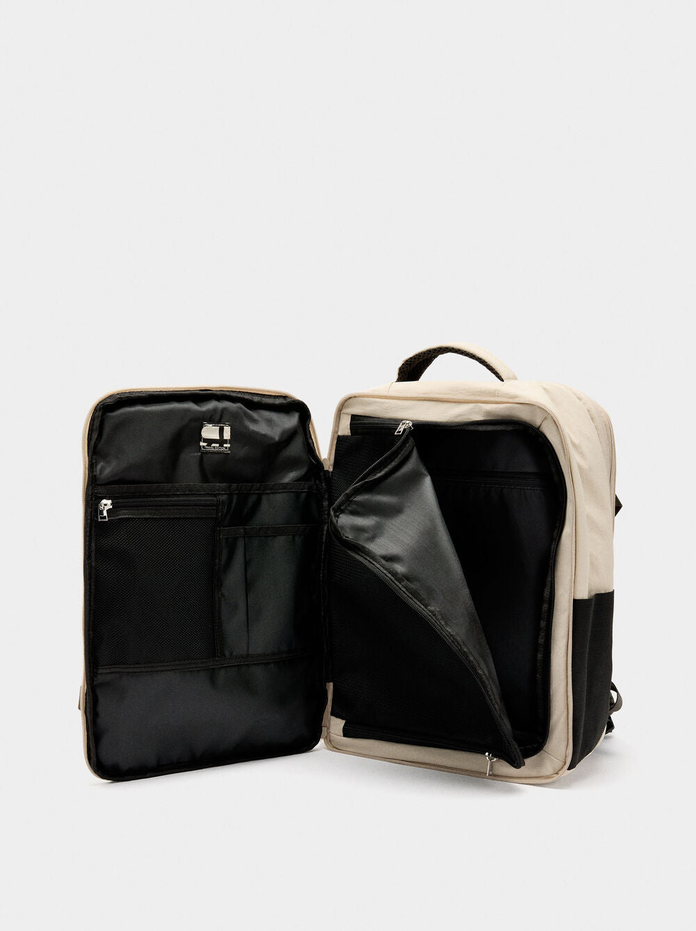 Mochila de cabine nylon extensível