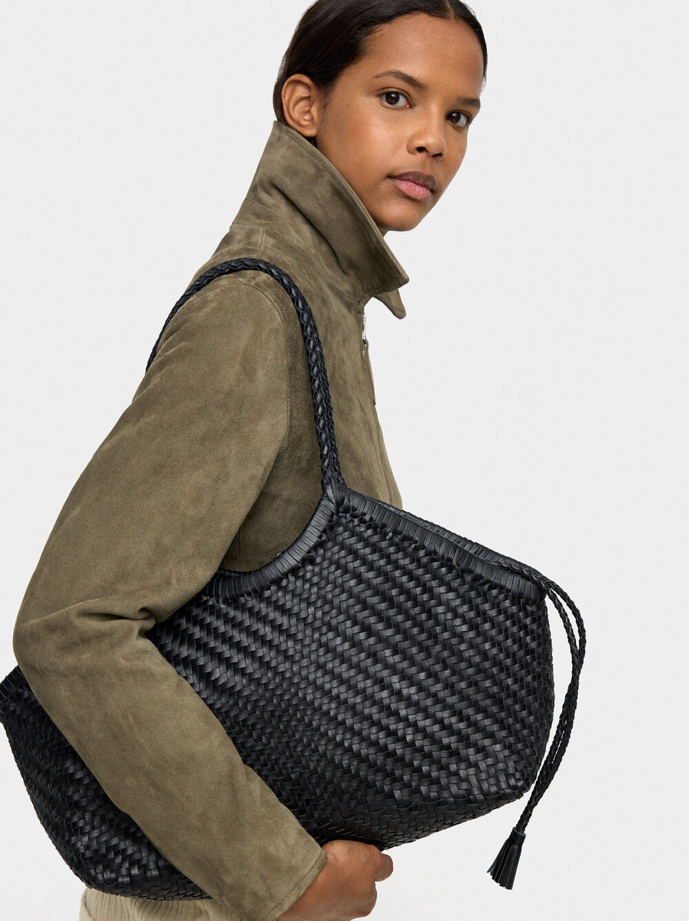 Mala shopper de pele entrançada