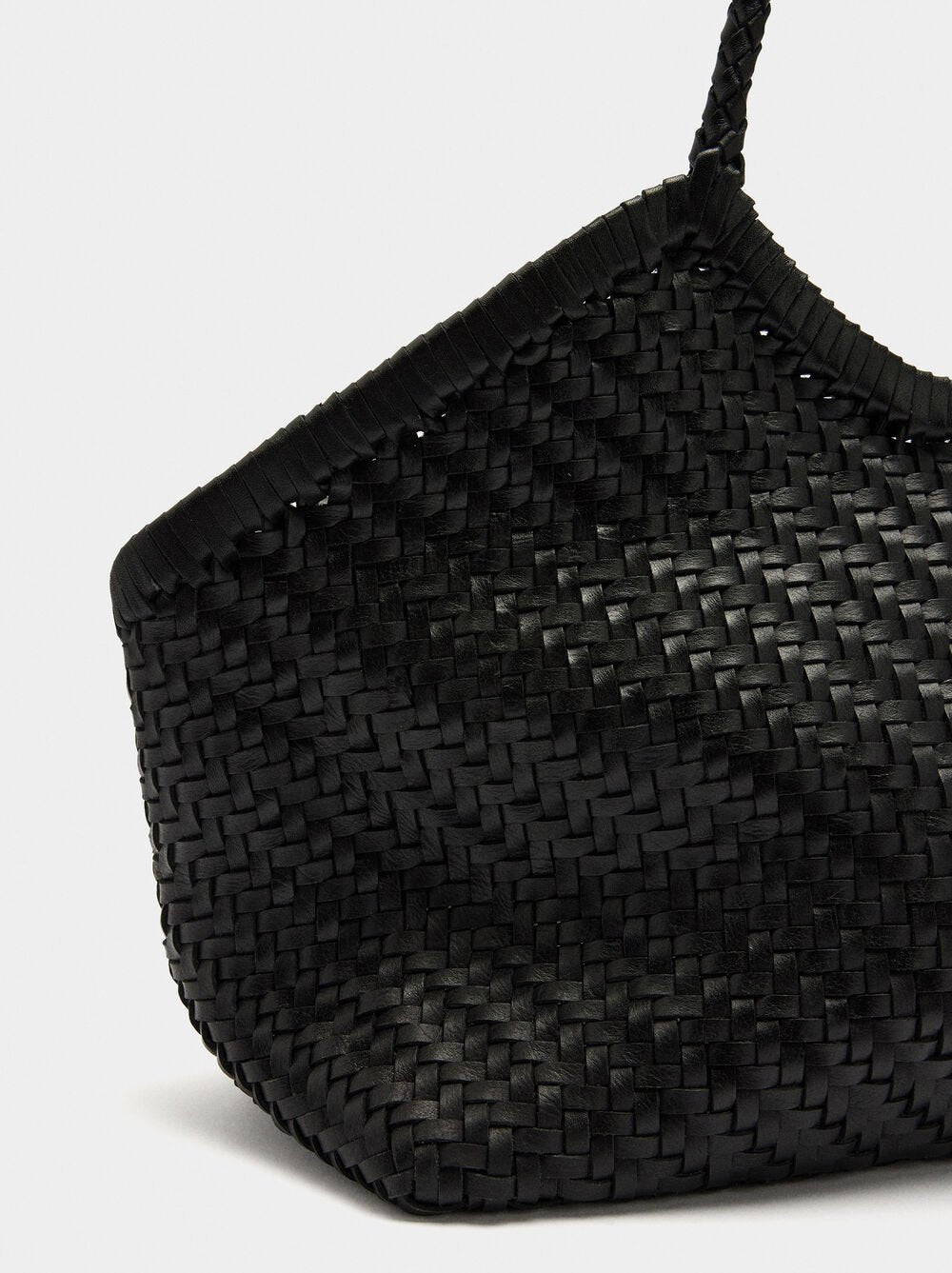 Mala shopper de pele entrançada