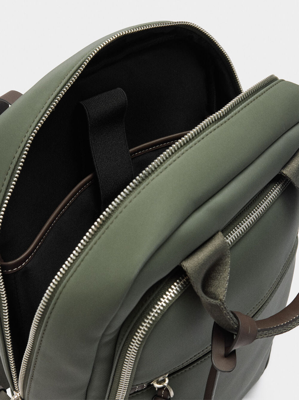 Mochila para portátil 15" efeito nylon