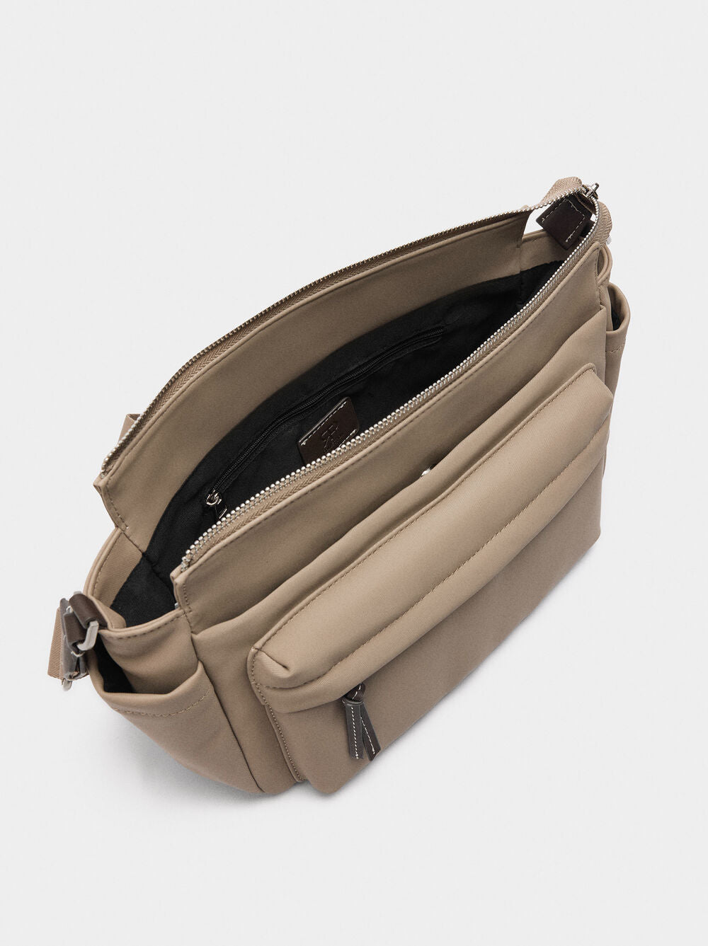 Mala tiracolo efeito nylon