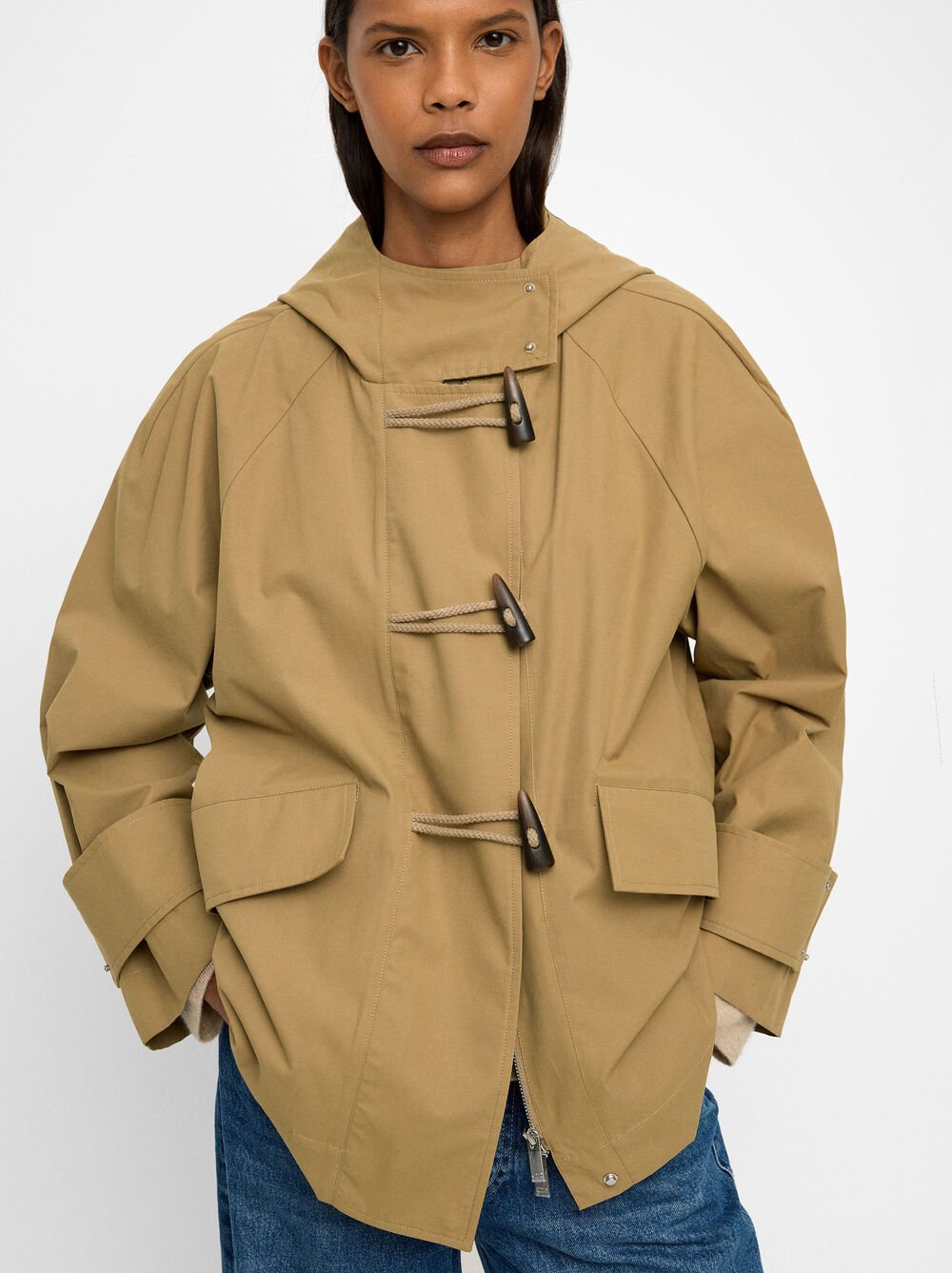 Casaco com capuz e colete