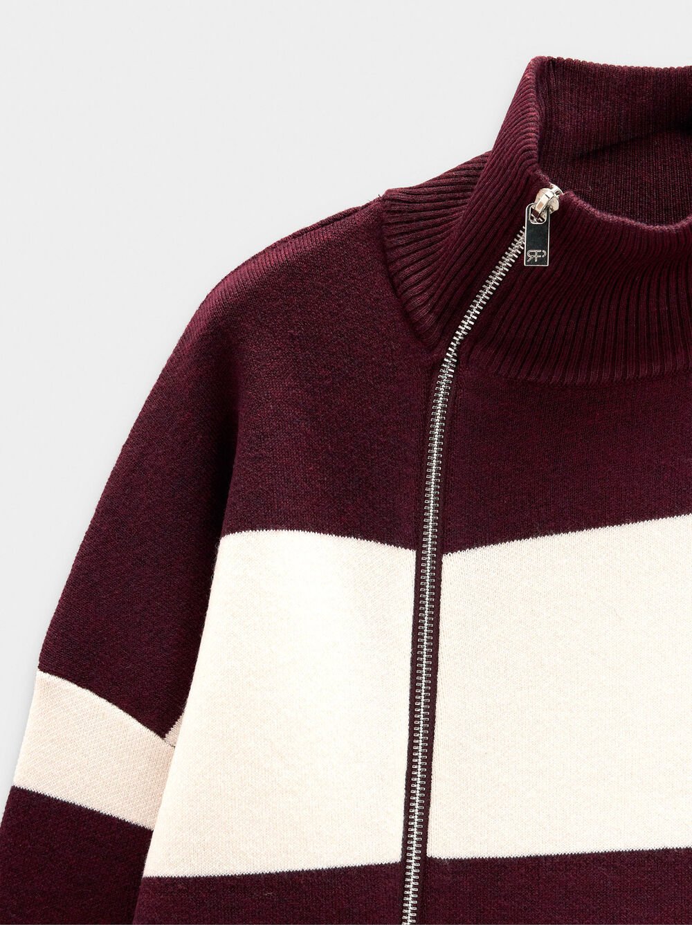 Vestido de malha às riscas