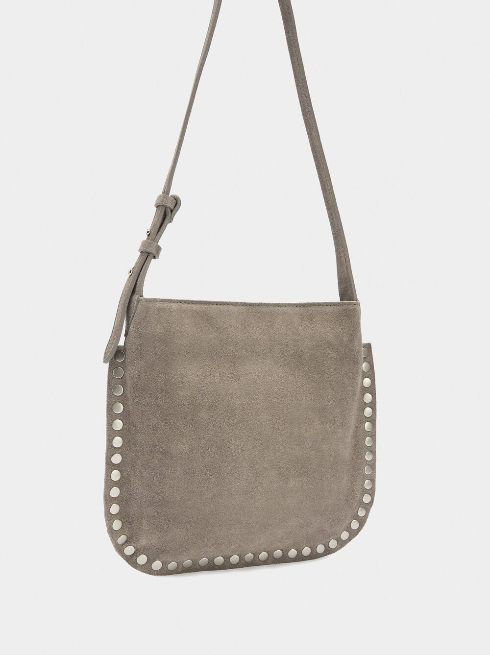 Mala tiracolo de pele com tachas