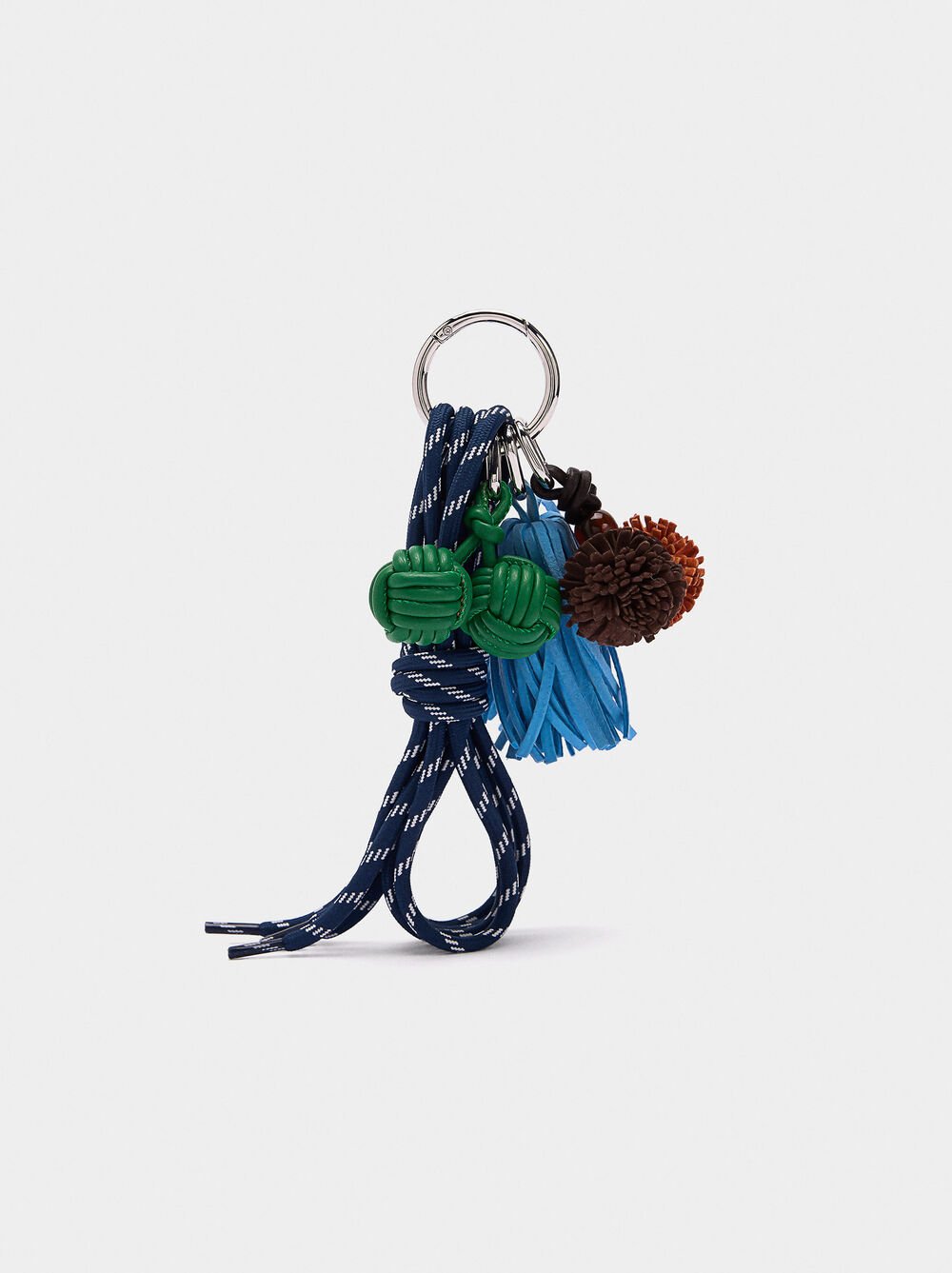 Atacadores com penduro